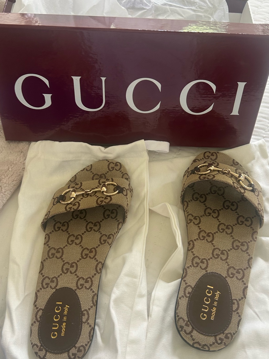 37.5 Gucci Siaga Slide Horsebit Slide Sandals In Beige/Brown